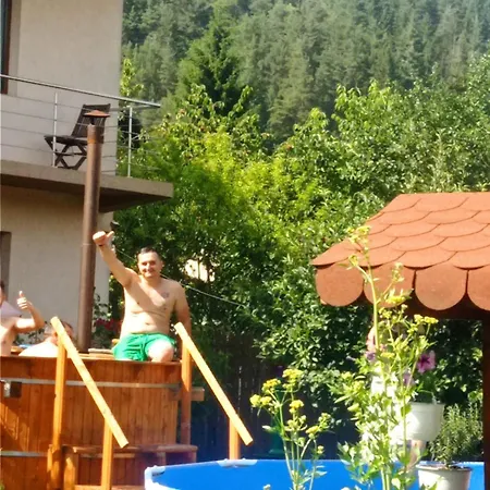 Hotell Casa De Vacanta Eva *